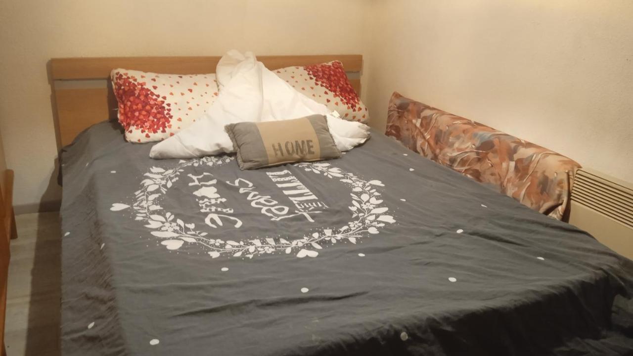 ארל Chambre D'Hote Au Centre Ville מראה חיצוני תמונה