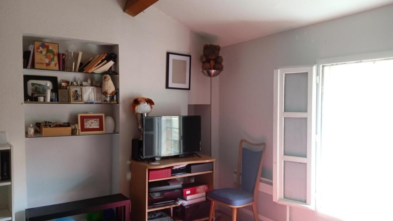 ארל Chambre D'Hote Au Centre Ville מראה חיצוני תמונה